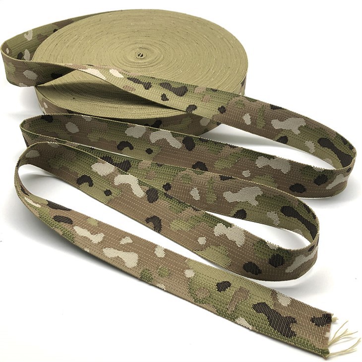 Żakardowa taśma Multicam